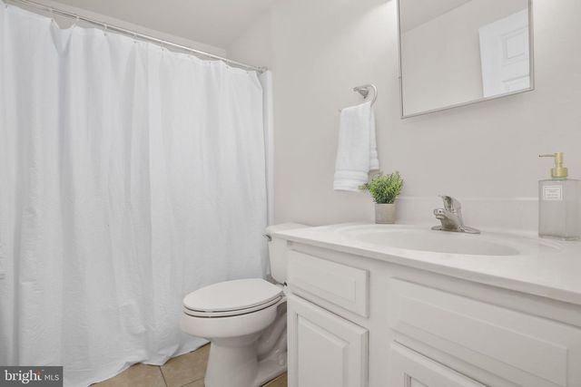 323 BURMAN LN, Fredericksburg, VA 22407