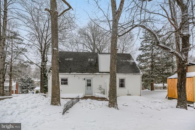 323 BURMAN LN, Fredericksburg, VA 22407