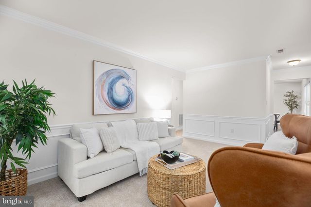 323 BURMAN LN, Fredericksburg, VA 22407