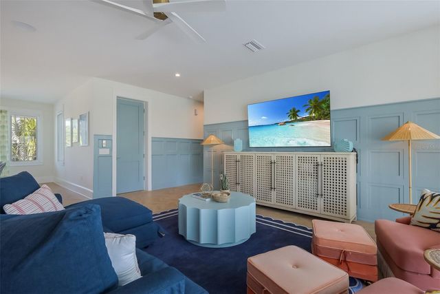 227 S HARBOR DRIVE, Holmes Beach, FL 34217