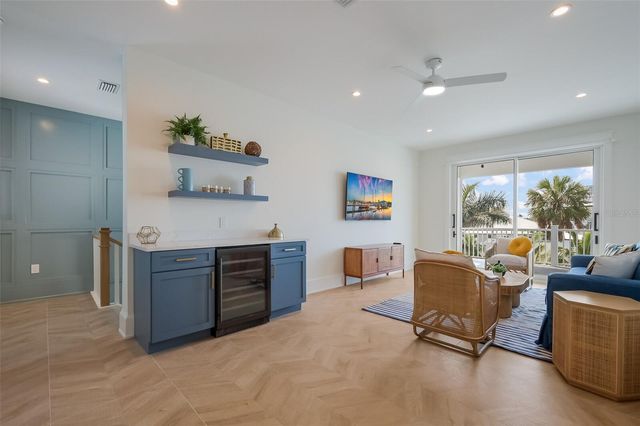 227 S HARBOR DRIVE, Holmes Beach, FL 34217