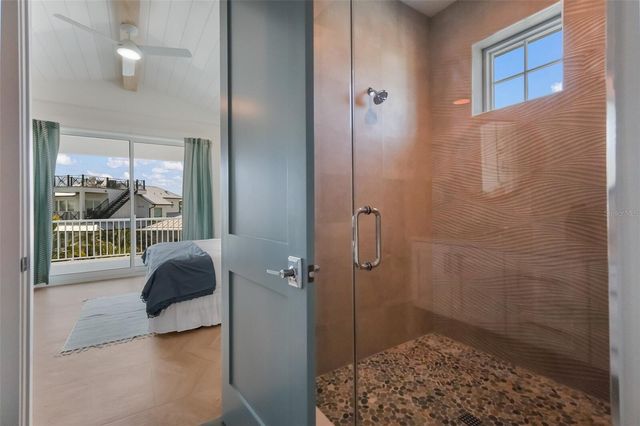 227 S HARBOR DRIVE, Holmes Beach, FL 34217