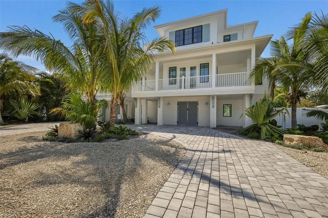 227 S HARBOR DRIVE, Holmes Beach, FL 34217