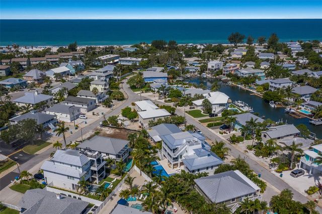 227 S HARBOR DRIVE, Holmes Beach, FL 34217