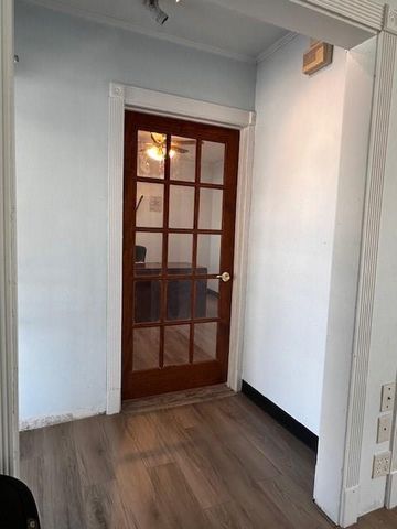 1326 Almeda Genoa Road, Houston, TX 77047