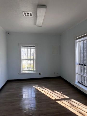 1326 Almeda Genoa Road, Houston, TX 77047
