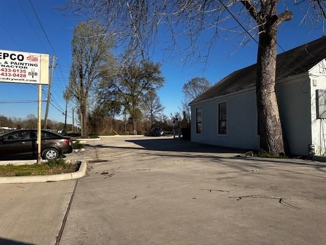 1326 Almeda Genoa Road, Houston, TX 77047