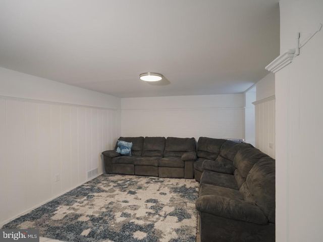 345 MARTINGALE AVE, Baltimore, MD 21229