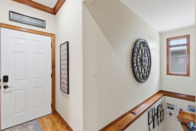 7304 Edinburg Pl Place, Sioux Falls, SD 57108