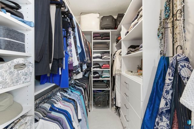 7304 Edinburg Pl Place, Sioux Falls, SD 57108