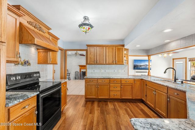 475 Kingston Road, Satellite Beach, FL 32937
