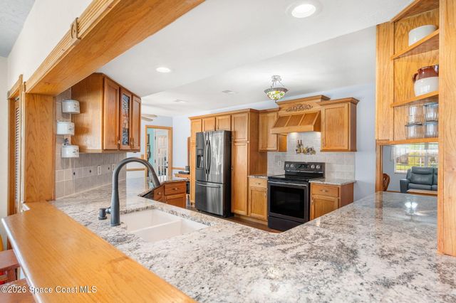 475 Kingston Road, Satellite Beach, FL 32937