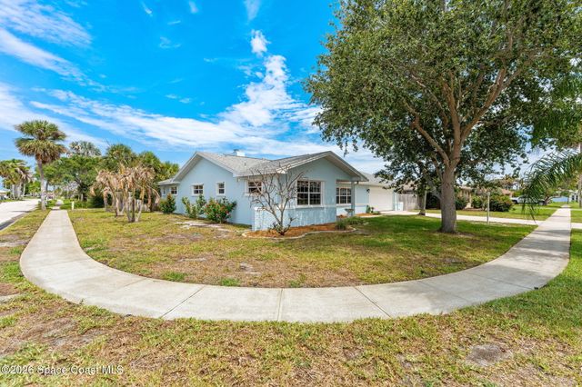 475 Kingston Road, Satellite Beach, FL 32937