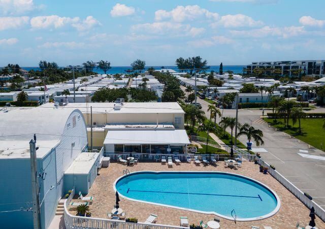 23 Hibiscus Drive I, Briny Breezes, FL 33435