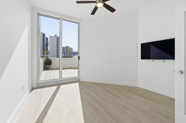 255 Evernia Street 311, West Palm Beach, FL 33401