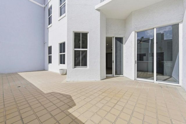 255 Evernia Street 311, West Palm Beach, FL 33401