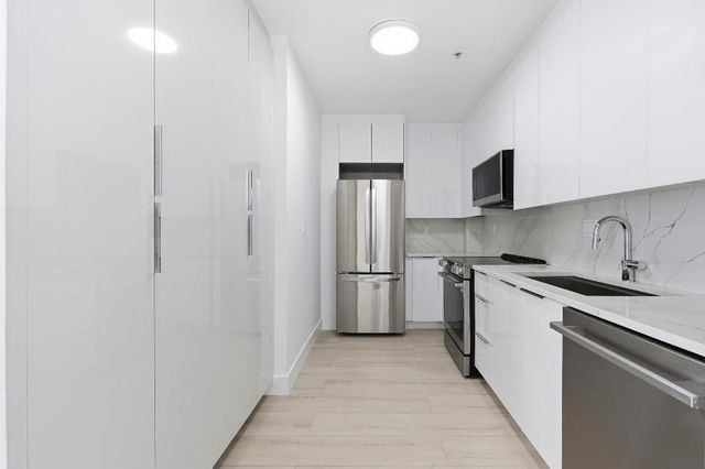 255 Evernia Street 311, West Palm Beach, FL 33401