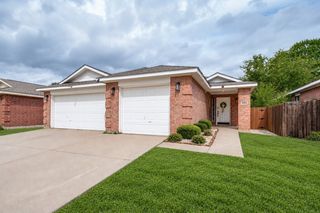 1063 Port Sullivan Drive, Little Elm, TX 75068