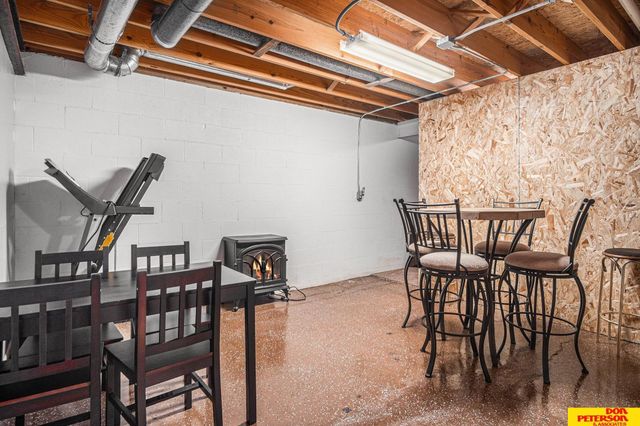 2673 Seaton Avenue, Fremont, NE 68025