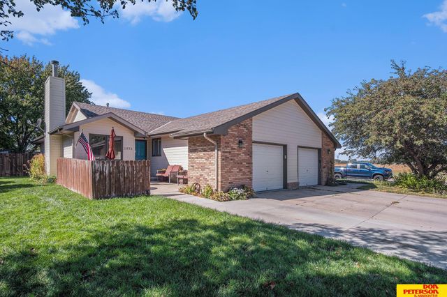 2673 Seaton Avenue, Fremont, NE 68025