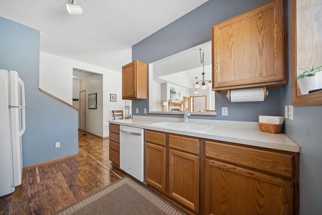 12975 Echo Lane Lane, Apple Valley, MN 55124