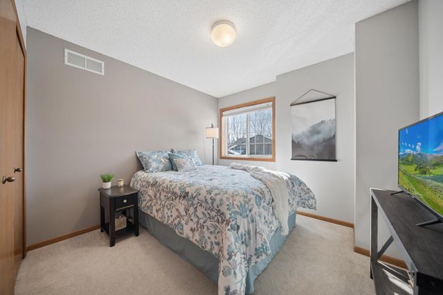 12975 Echo Lane Lane, Apple Valley, MN 55124