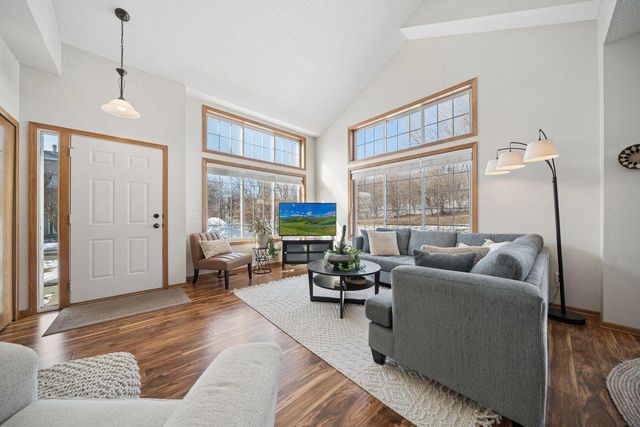 12975 Echo Lane Lane, Apple Valley, MN 55124