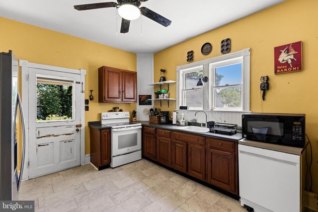 20 N GREENWICH ST, Alloway, NJ 08001