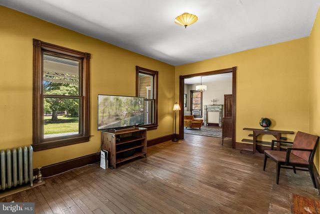 20 N GREENWICH ST, Alloway, NJ 08001