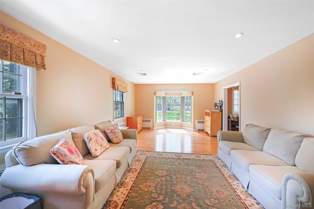 24 Timberline Drive, Huntington, NY 11743