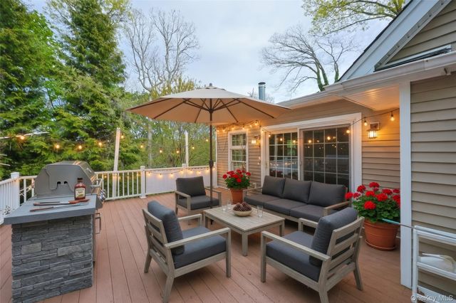 24 Timberline Drive, Huntington, NY 11743