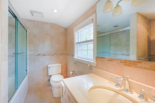 24 Timberline Drive, Huntington, NY 11743