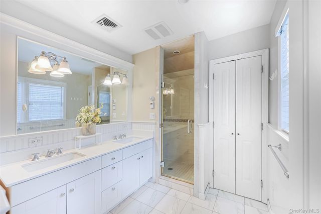 24 Timberline Drive, Huntington, NY 11743