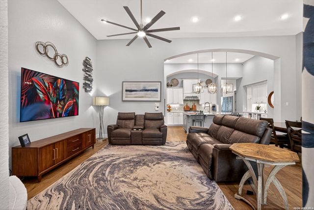 28707 Lucille, Boerne, TX 78006