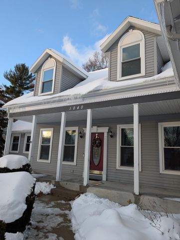 1040 N Robinhood Drive, Muskegon, MI 49445