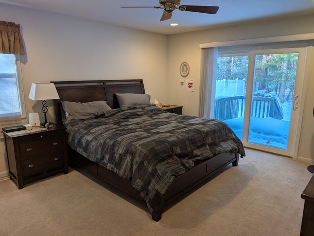 1040 N Robinhood Drive, Muskegon, MI 49445