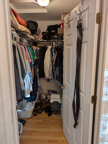 1040 N Robinhood Drive, Muskegon, MI 49445