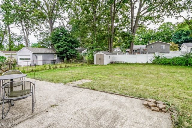 1047 Kevin Drive, Akron, OH 44313