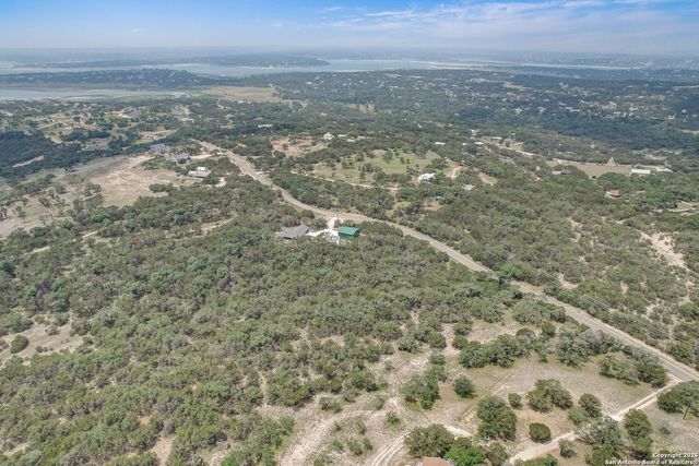 875 Country, Canyon Lake, TX 78133