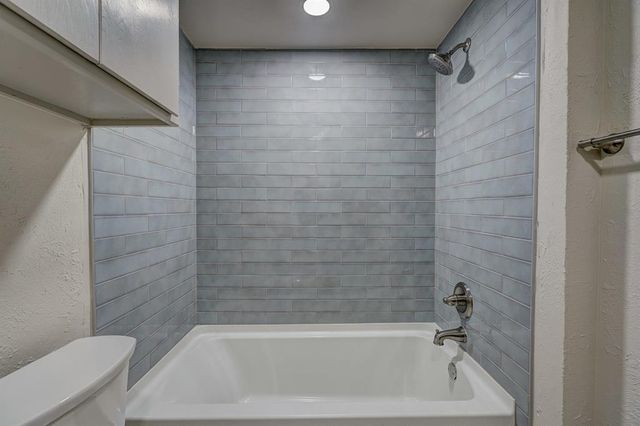 2507 W Hefner Road, Oklahoma City, OK 73120