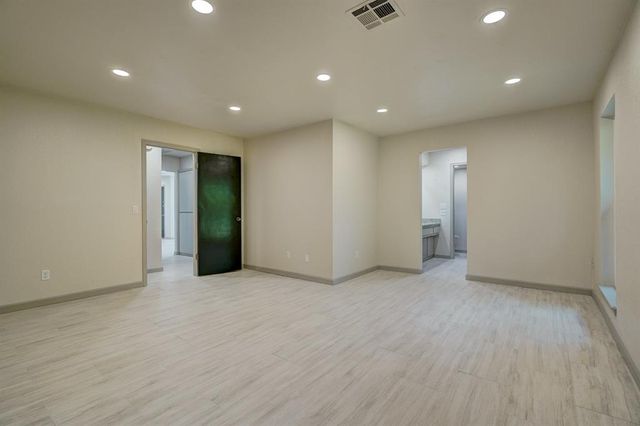 2507 W Hefner Road, Oklahoma City, OK 73120