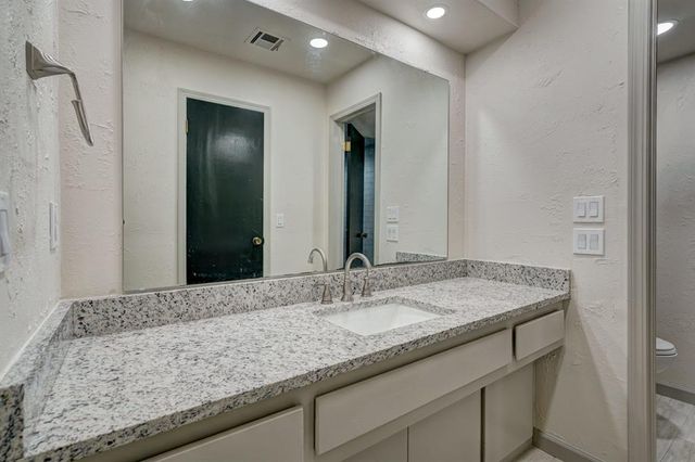 2507 W Hefner Road, Oklahoma City, OK 73120