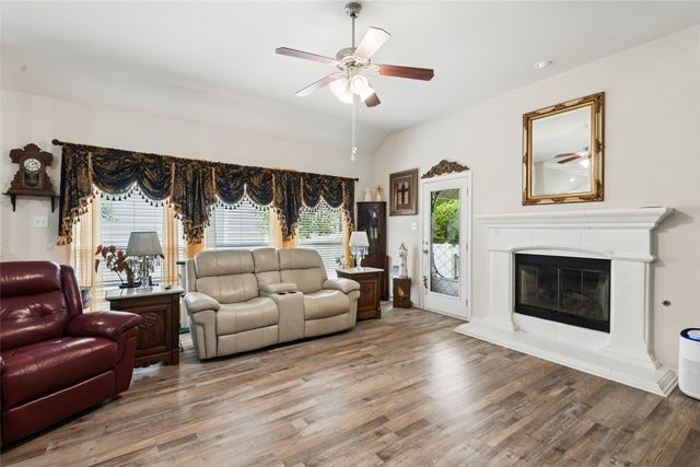 8957 Haas Drive, Fort Worth, TX 76244
