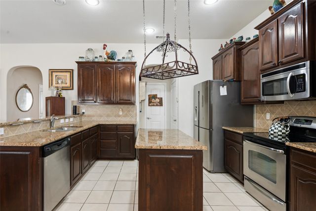 8957 Haas Drive, Fort Worth, TX 76244