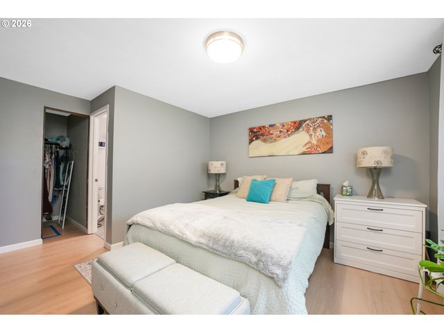 9897 Sw SIUSLAW Ln, Tualatin, OR 97062