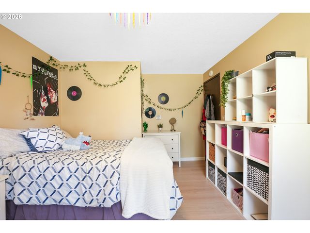 9897 Sw SIUSLAW Ln, Tualatin, OR 97062