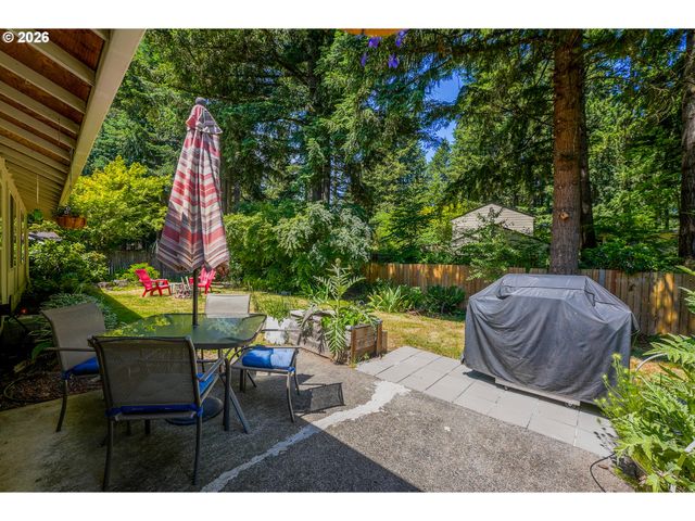 9897 Sw SIUSLAW Ln, Tualatin, OR 97062