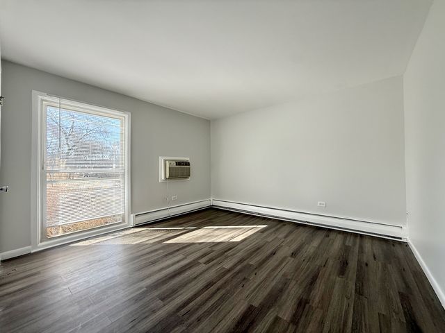 337 N Carter Street 102, Palatine, IL 60067