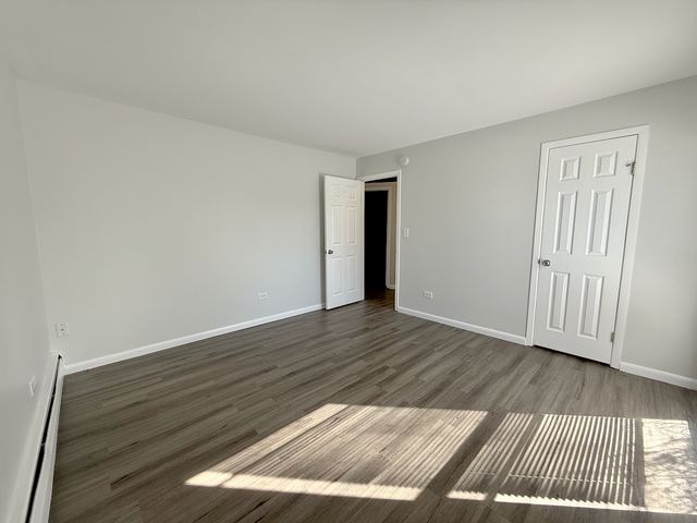 337 N Carter Street 102, Palatine, IL 60067