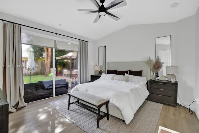 9046 SW 160th Ter, Palmetto Bay, FL 33157